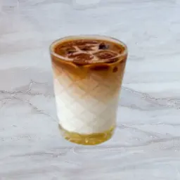 لاتيه مثلج